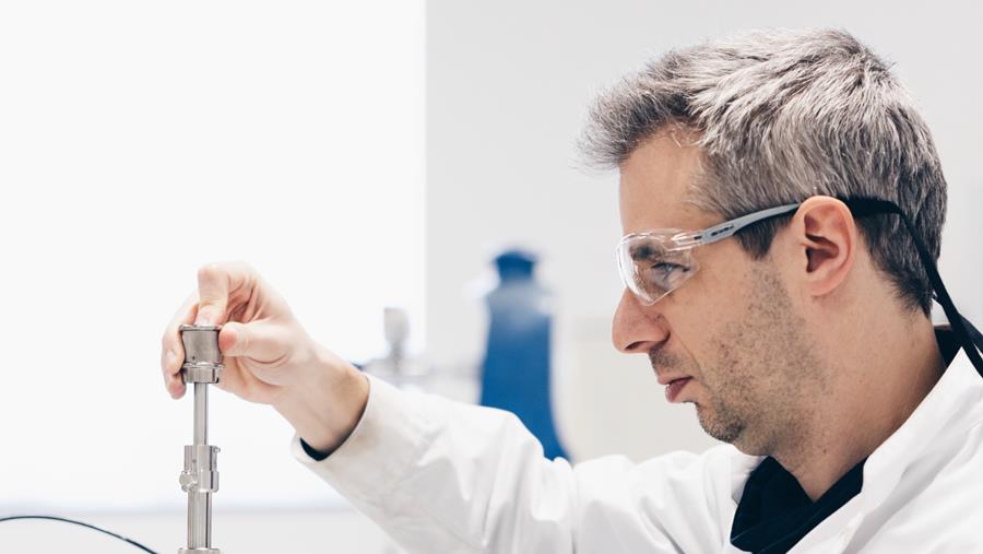 Veilig gerecycleerd PE in voedselverpakkingen